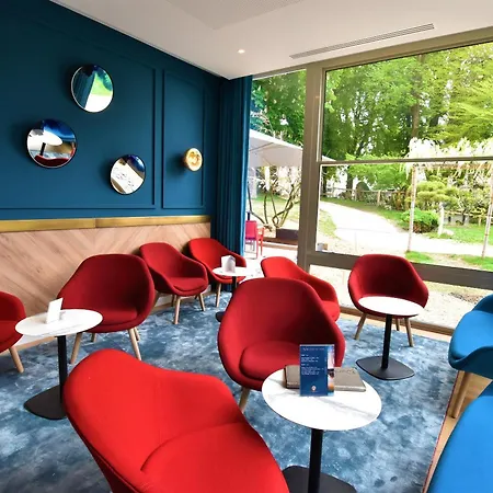Отель Golden Tulip Aix Les Bains - &