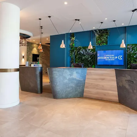 艾克斯莱班金色郁金香spa酒店 4*