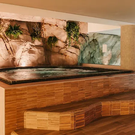 Hotel Le Riviera - Restaurant & - Ex Golden Tulip Aix Les Bains