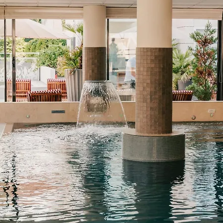 Le Riviera - Restaurant & - Ex Golden Tulip Aix Les Bains 4* Aix-les-Bains